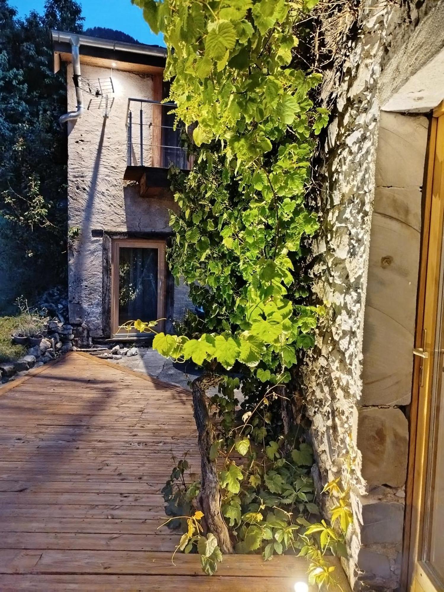 Grange Du Lac Meillerie Extérieur photo